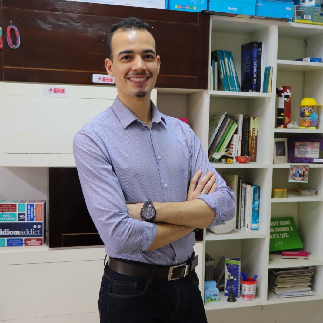 1642690629_Fares Bouloudani LinkedIn Profile Picture Fares Bouloudani's portrait